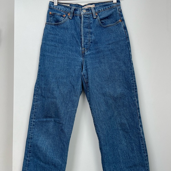 Levi's Ribcage High Rise Blue Jeans - Picture 1 of 5